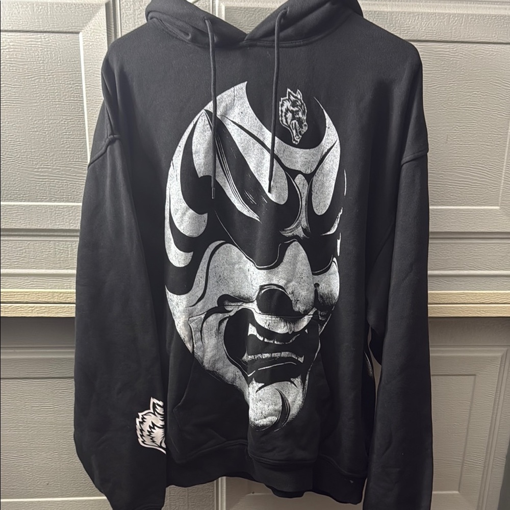 Darc Sport Black and White Graphic Sweatshirt